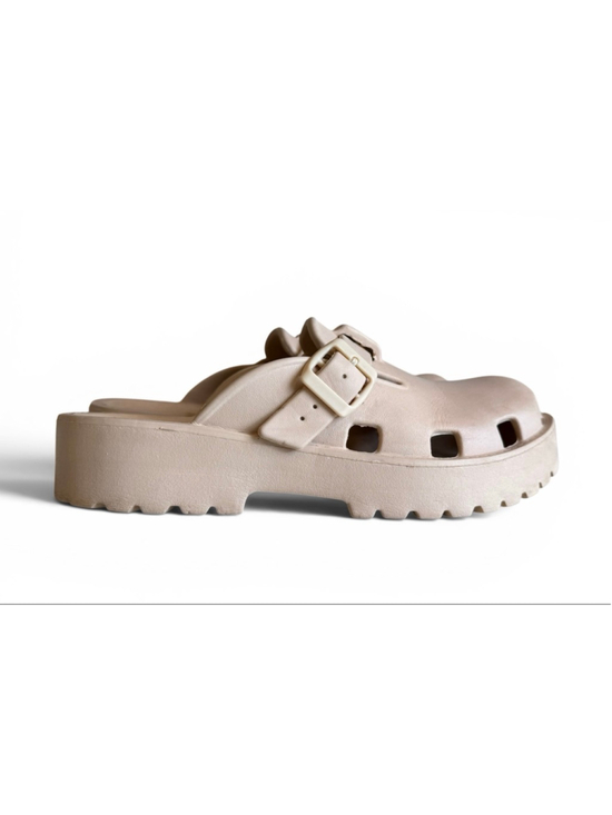 Free People Shoes - Free People Womens Karlie Buckle Clog Beige Sz 9